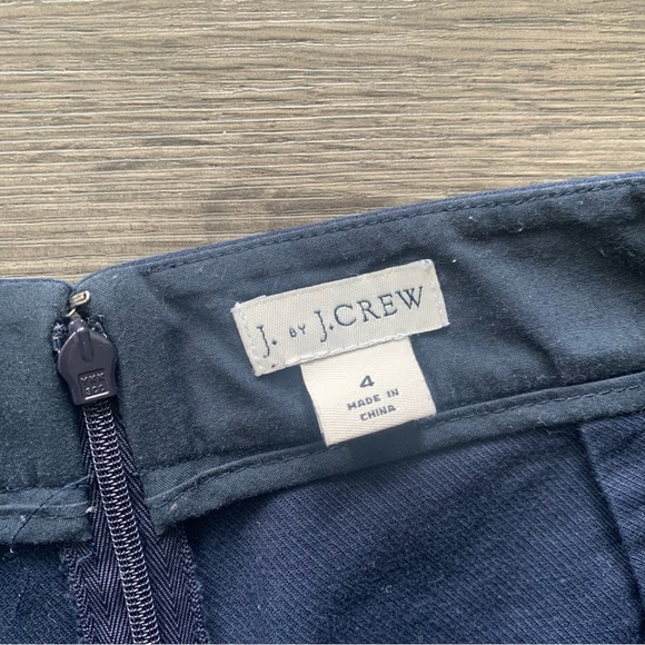 J Crew scallop edge pencil skirt - Picture 2 of 2